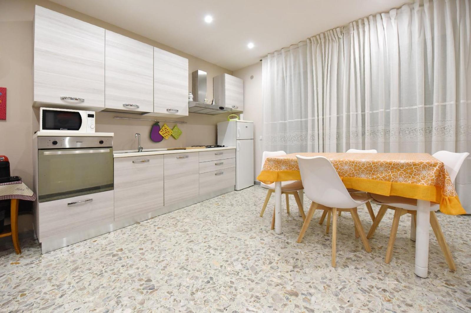 Casa Di Mamma Bed & Breakfast กาเอตา ภายนอก รูปภาพ